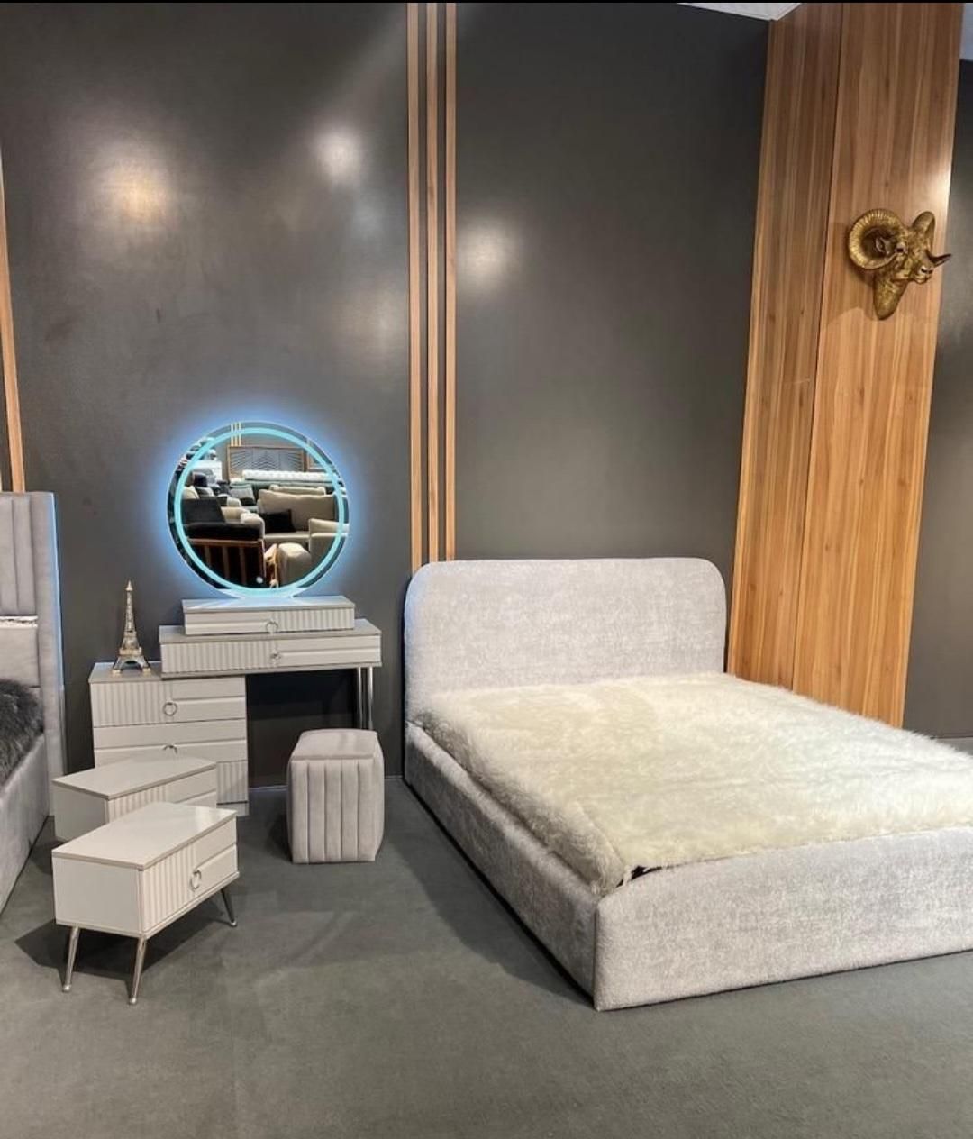 لمسه چستر&سرویس تخت خواب ۲نفره دونفره تختخواب۱نفره|تخت و سرویس خواب|شیراز, شهرک فرزانگان|دیوار