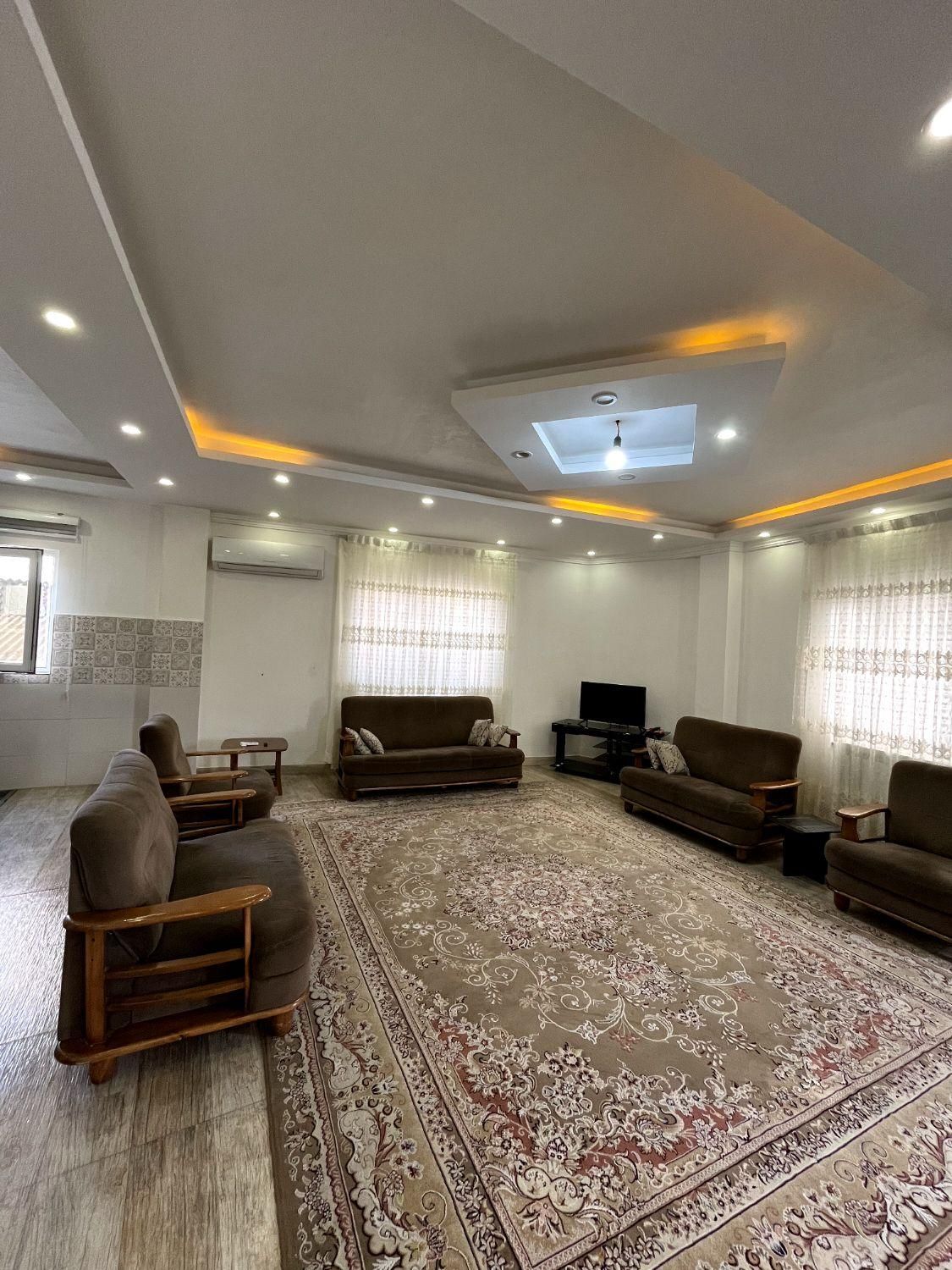 اجاره سوییت دوخواب مرکز شهر با دوپارکینگ اختصاصی|اجارهٔ کوتاه‌مدت آپارتمان و سوئیت|رشت, شهرک آیت الله منتظری|دیوار