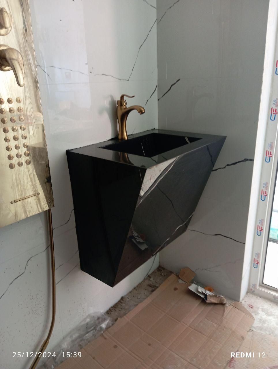 روشویی سرامیکی مدرن|لوازم سرویس بهداشتی|کرمان, |دیوار