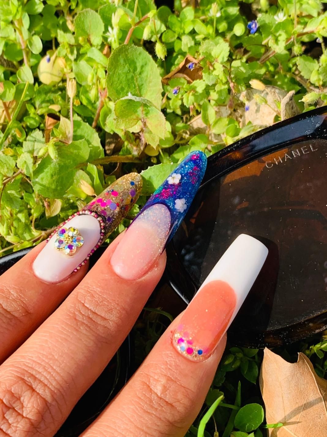 افر ویژه خدمات با بهترین کیفیت وقیمت|خدمات آرایشگری و زیبایی|بابلسر, |دیوار