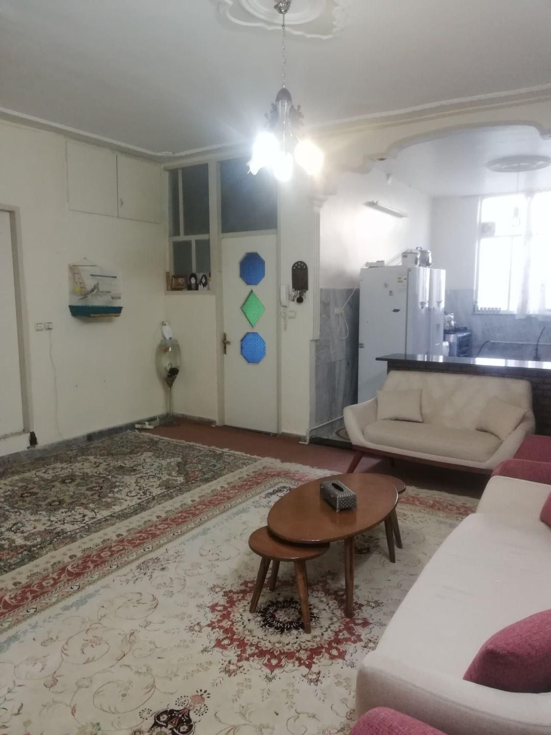 ویلایی ۳ راه گوهردشت سه طبقه سنددار|فروش خانه و ویلا|کرج, کوی کارمندان جنوبی|دیوار