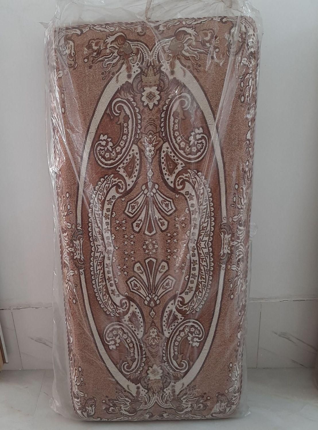 پشتی سنتی|پشتی|ارومیه, |دیوار