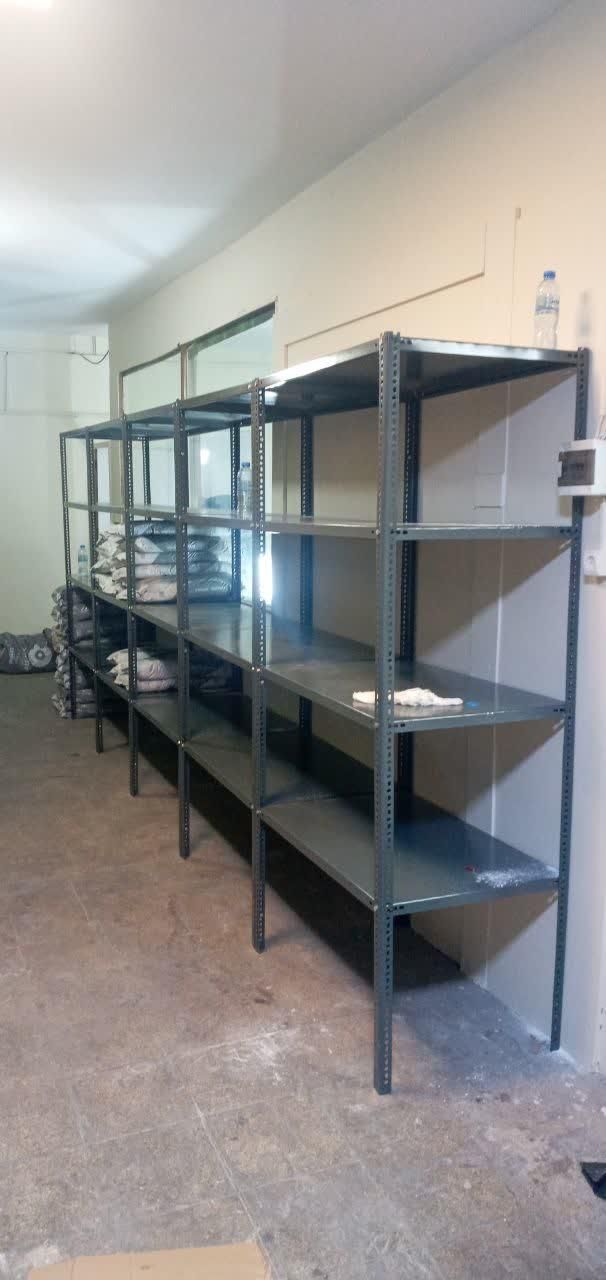 قفسه فلزی طوسی انباری|فروشگاه و مغازه|یزد, |دیوار