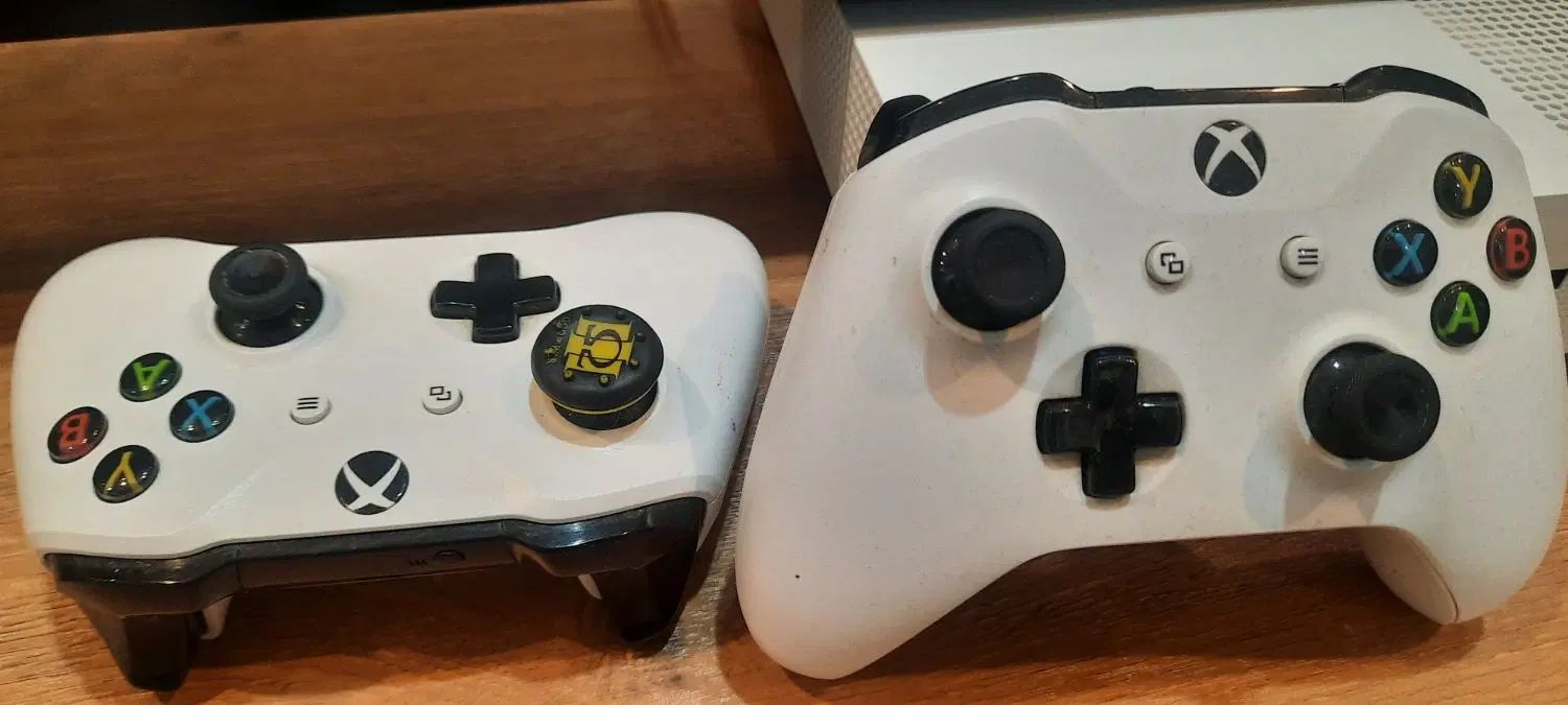 XBox 1 S|کنسول، بازی ویدئویی و آنلاین|تهران, شهر زیبا|دیوار