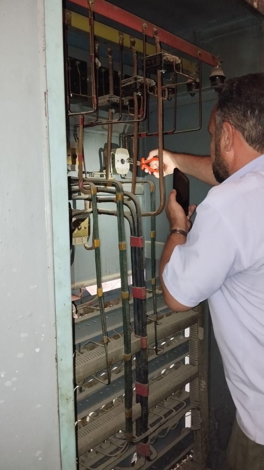 برقکارصنعتی ساختمانی موتورخانه پکیج|خدمات پیشه و مهارت|خرم‌آباد, |دیوار