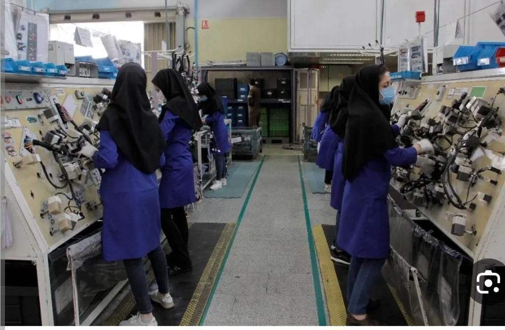 جذب نیروی کارگر خانم برا کار در کارگاه تفیکیک گونی|استخدام صنعتی، فنی، مهندسی|مبارکه, |دیوار