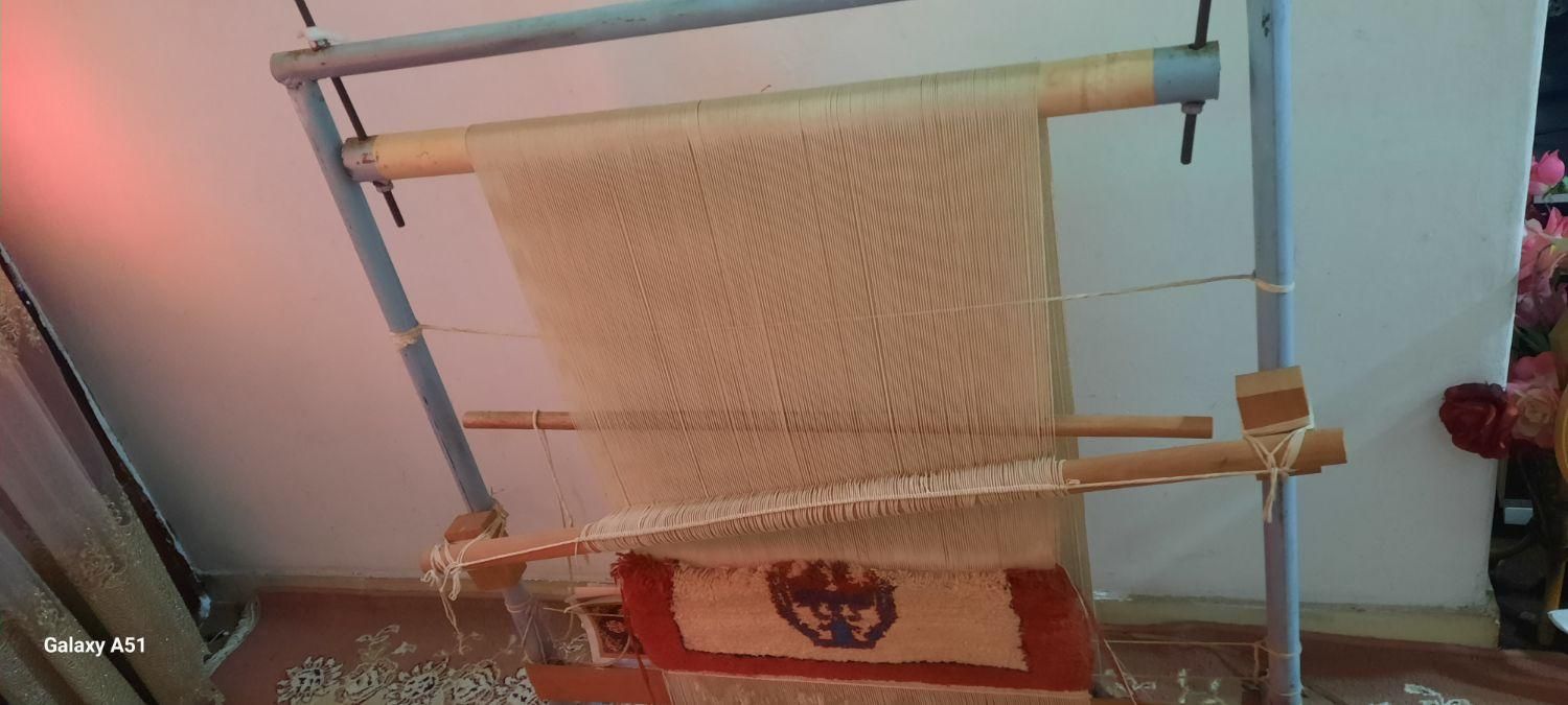 دارقالی فلزی ۱×۱ و کتاب|ابزارآلات|قائم‌شهر, |دیوار
