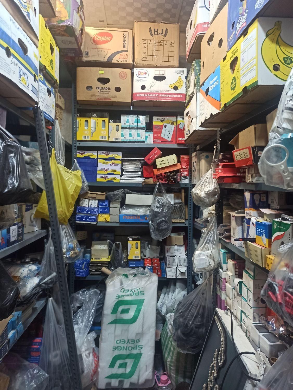 فروش یکجا لوازم ابزار فروشی|حراج|تهران, نازی‌آباد|دیوار