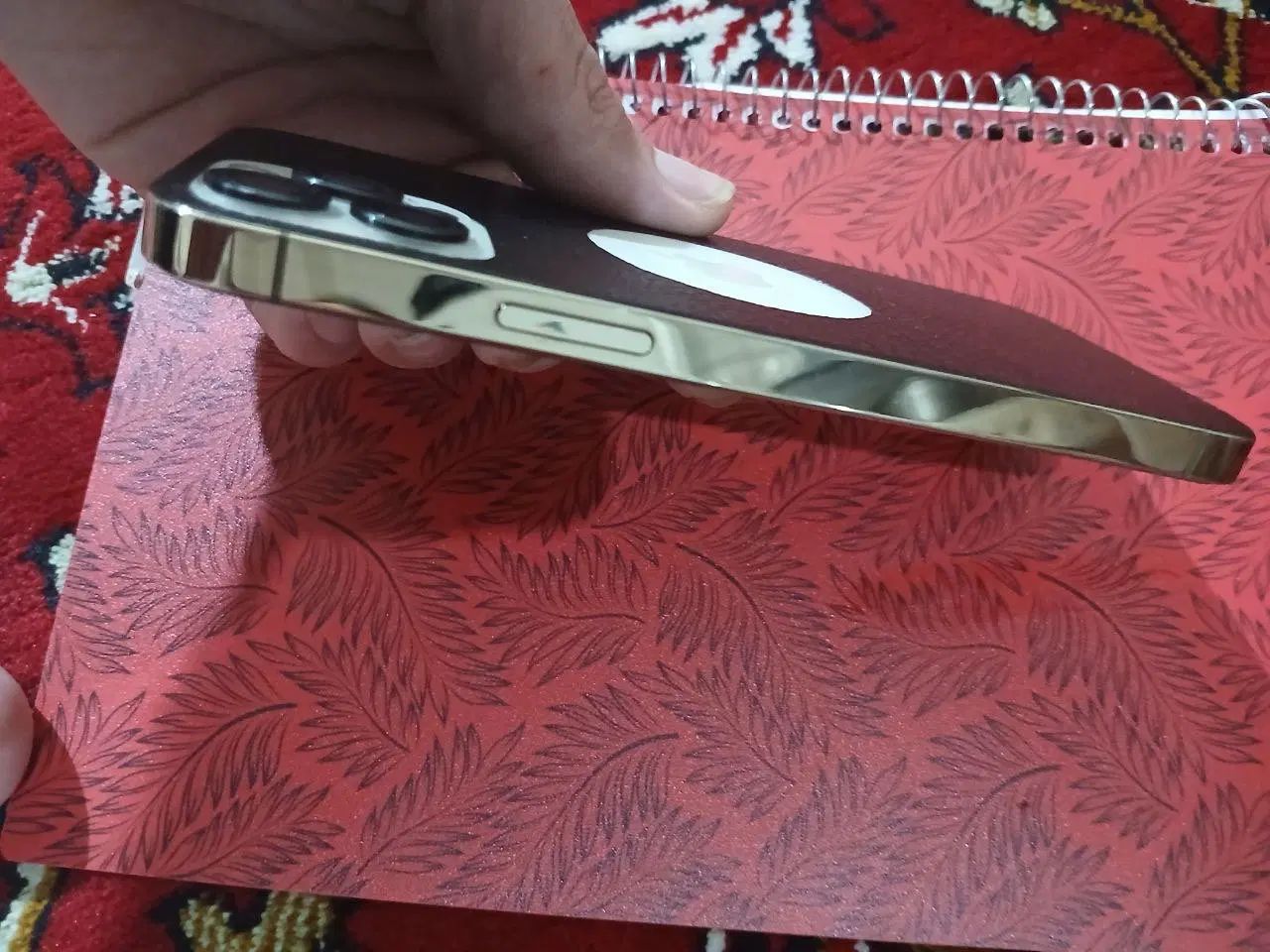 ۱۲پرو بدونه خش خط تمیز کابل شارژشه داره حفظ۱۲۶|موبایل|ارومیه, |دیوار