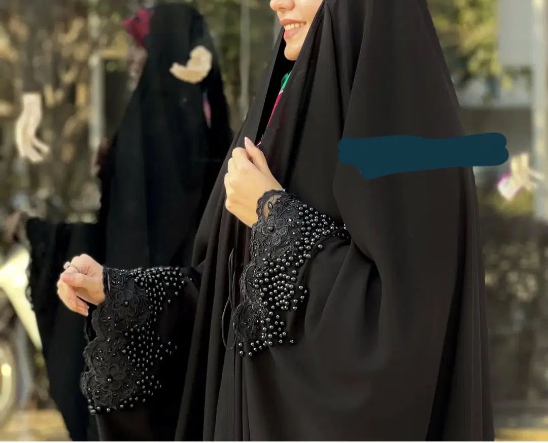 چادر مجلسی|لباس|مشهد, فلسطین|دیوار