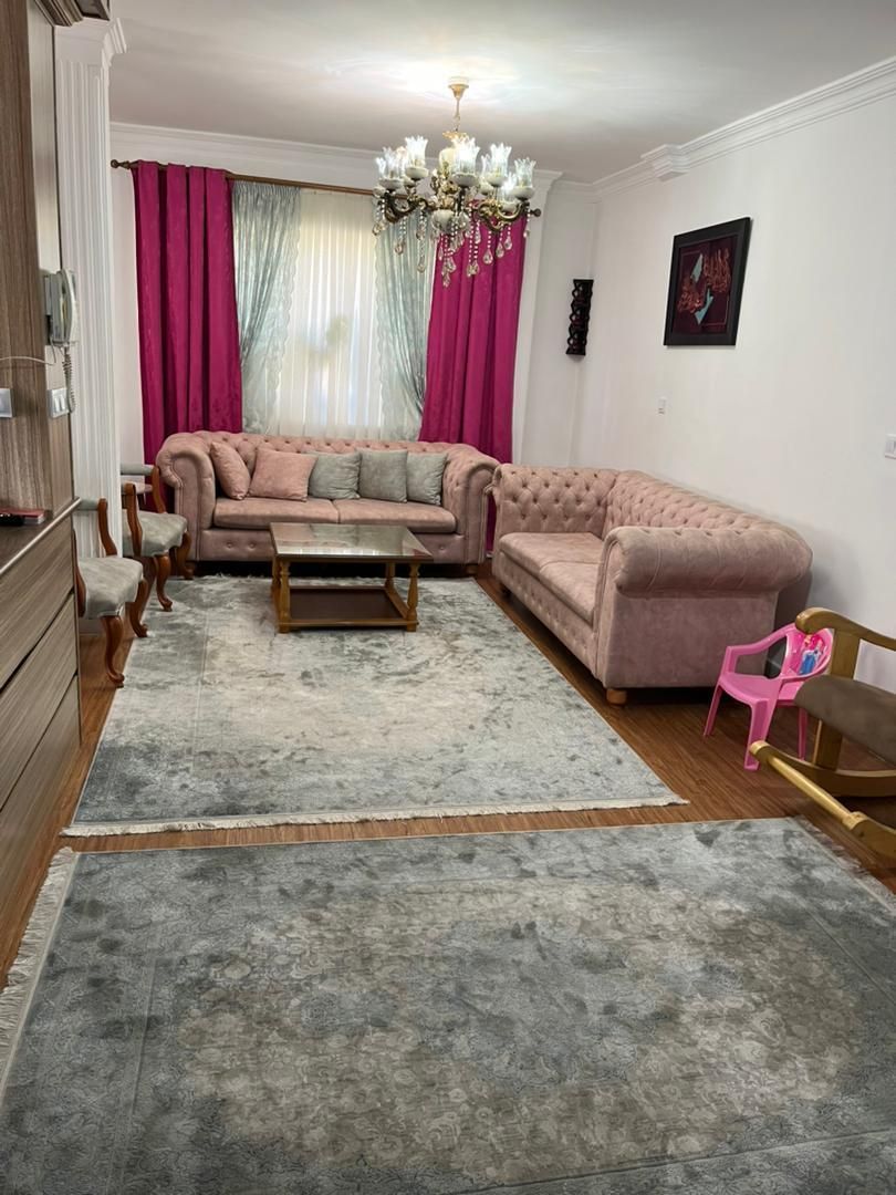 آپارتمان مسکونی ۹۰متری.    خ نامجو|فروش آپارتمان|رشت, منظریه|دیوار