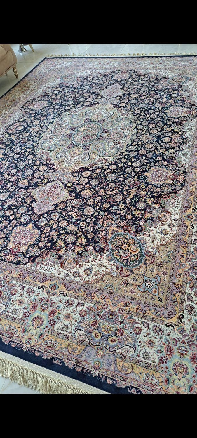 فرش ۱۲۰۰ شانه|فرش|گلستان (تهران), |دیوار