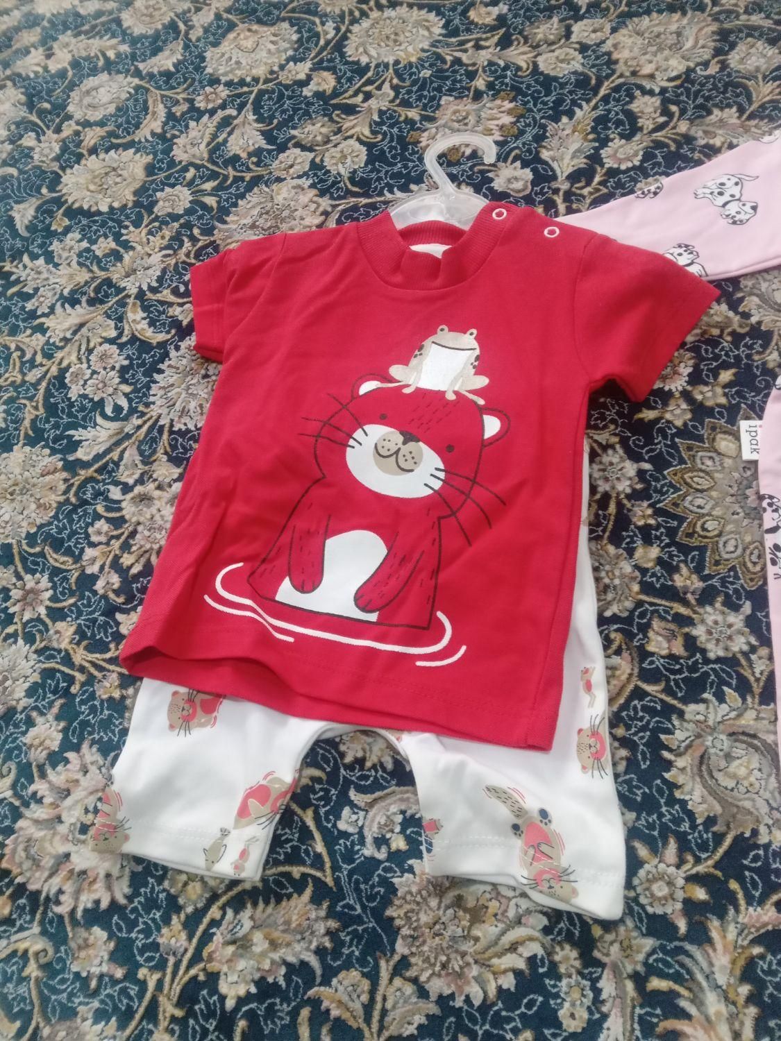 لباس بچگانه|کفش و لباس بچه|گرمدره, |دیوار