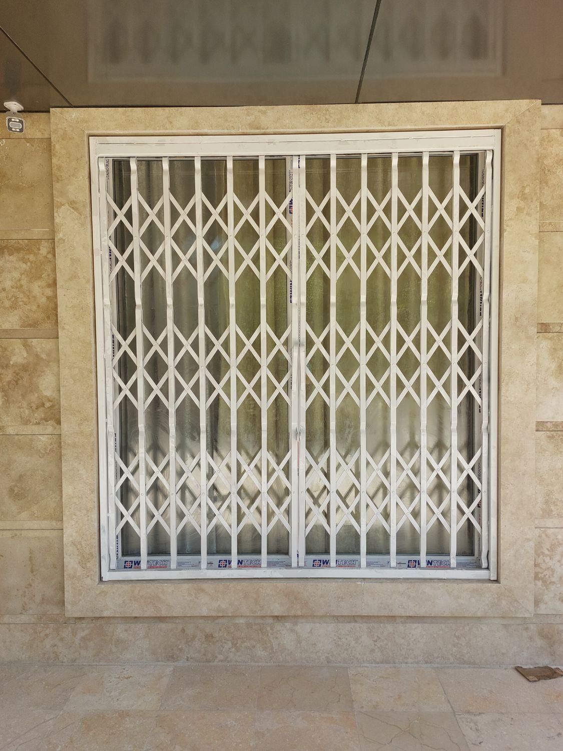 حفاظ آکاردئونی با نصب رایگان|خدمات پیشه و مهارت|فردیس, فردیس|دیوار