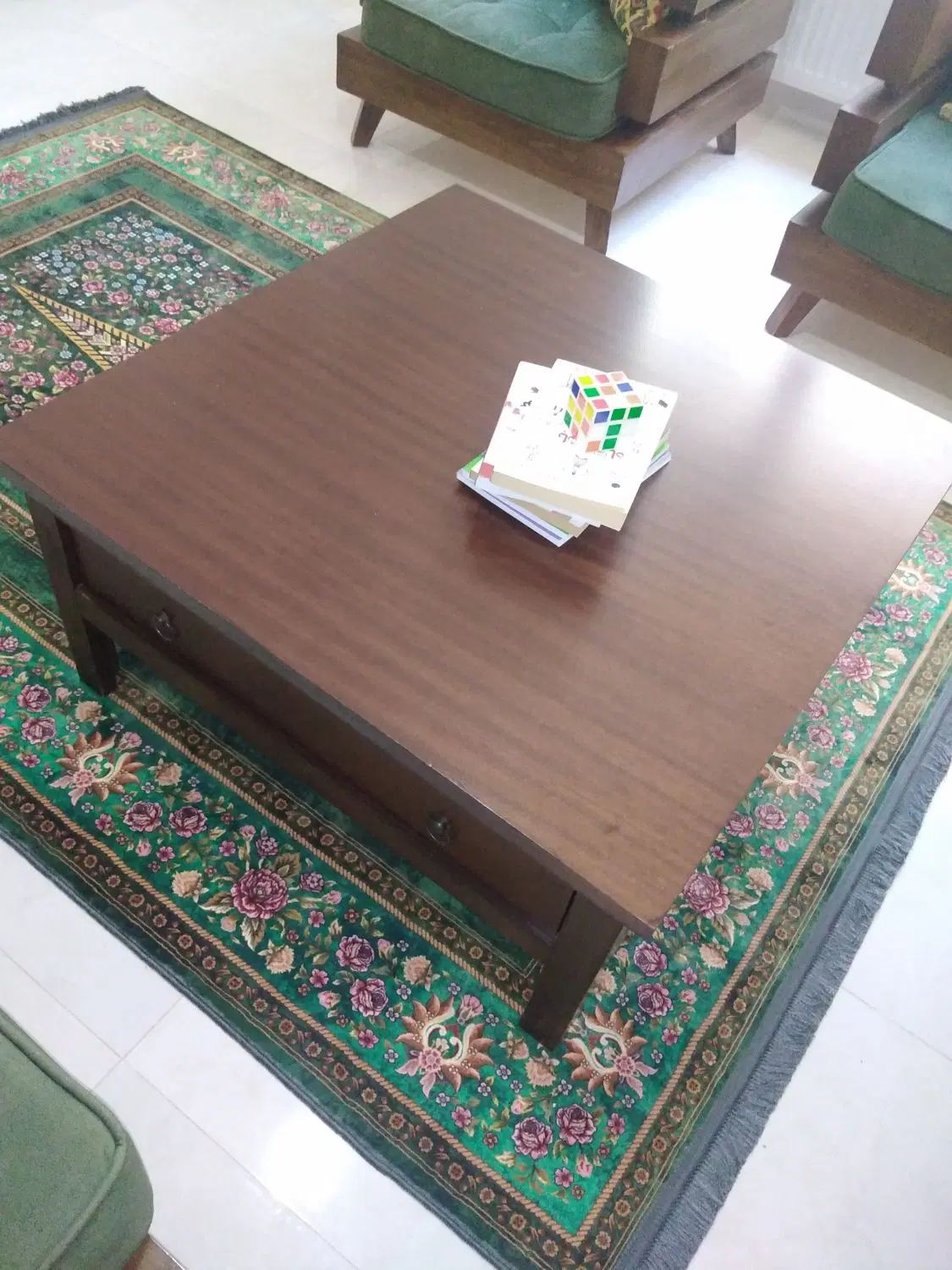 میز وسط کشودار|مبلمان خانگی و میز عسلی|رشت, کوی مهر|دیوار