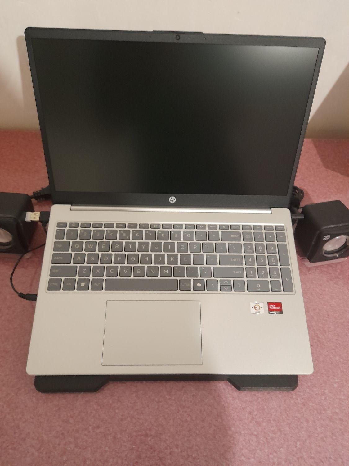 لپ تاپ hp amd athlon 7120u نسل 13 کارکرد 1 روز|رایانه همراه|تبریز, |دیوار