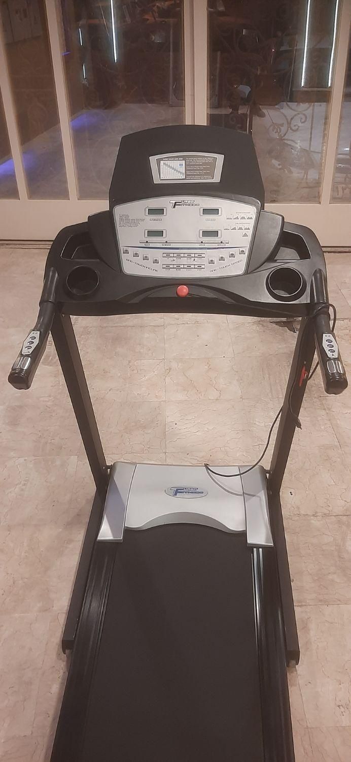 تردمیل توربو۱۵۰/شیب برقی/درحد|تجهیزات ورزشی|قم, آزادگان|دیوار