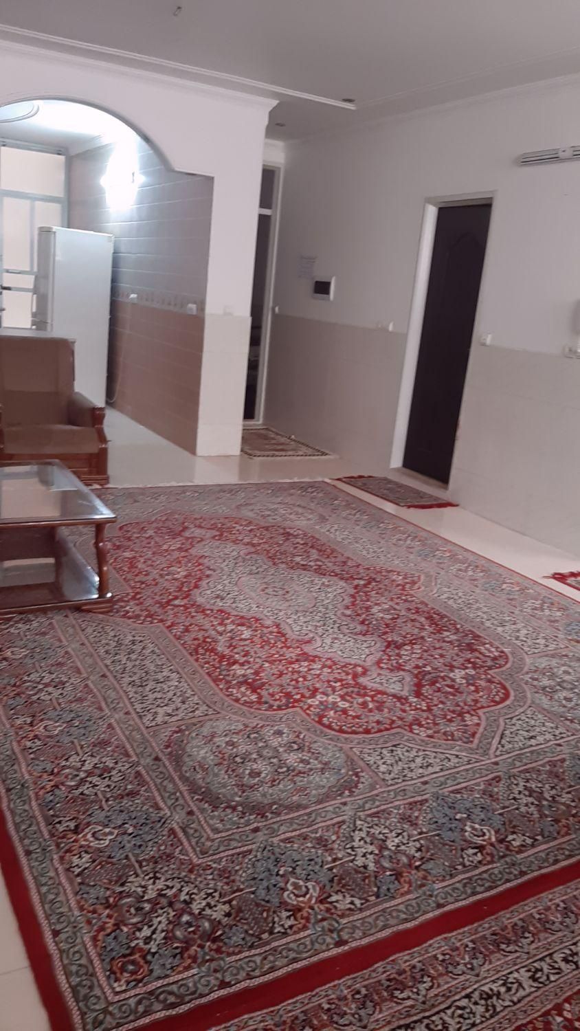 اجاره روزانه/هفتگی/ماهانه آپارتمان ۱۰۰ متری|اجارهٔ کوتاه‌مدت آپارتمان و سوئیت|یزد, |دیوار