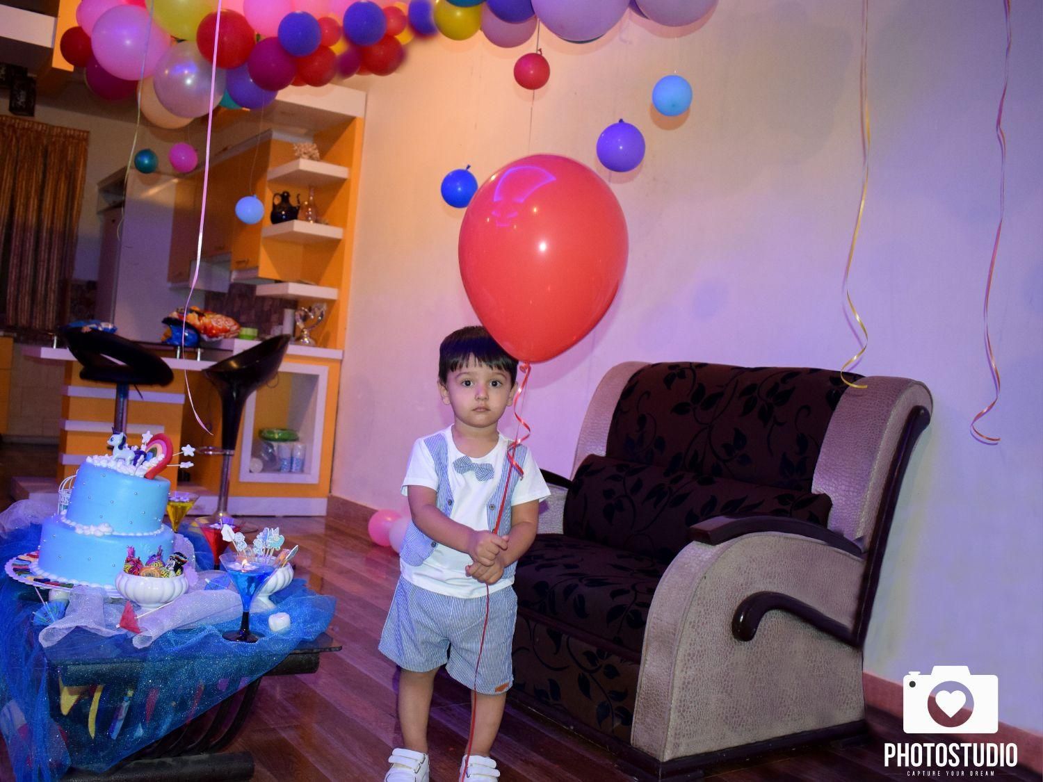 عکاس فیلم بردار خانم|خدمات پذیرایی، مراسم|مشهد, استاد یوسفی (شهرک غرب)|دیوار