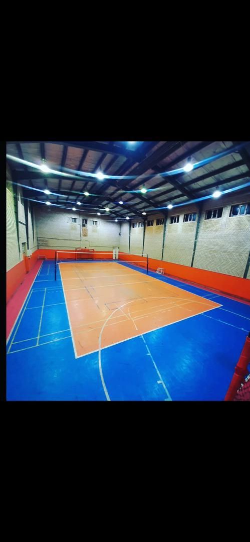 سالن ورزشئ زعفرانیه(والیبال-مینئ فوتسال)|اجارهٔ کوتاه‌مدت دفتر کار و فضای آموزشی|تبریز, |دیوار