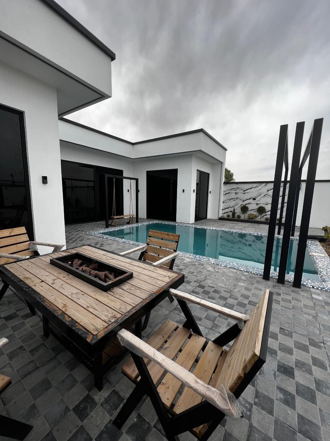 اجاره باغ چهارباغ فول فرنیش(شیک )|اجارهٔ کوتاه‌مدت ویلا و باغ|کرج, گلشهر|دیوار