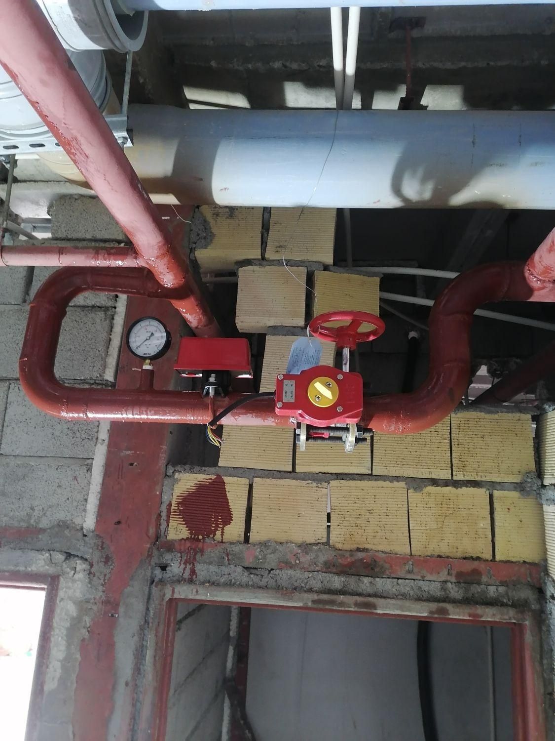 لوله کشی وجوشکاری گاز. واتشنشانی .وفنکویل|خدمات پیشه و مهارت|اندیشه, اندیشه فاز ۱|دیوار