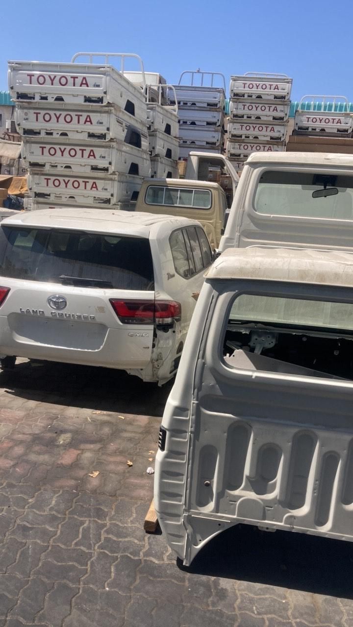لوازم یدکی تویوتا هایلوکس،لندکروز،هایس و سوزوکی‌|قطعات یدکی و لوازم جانبی|زاهدان, |دیوار