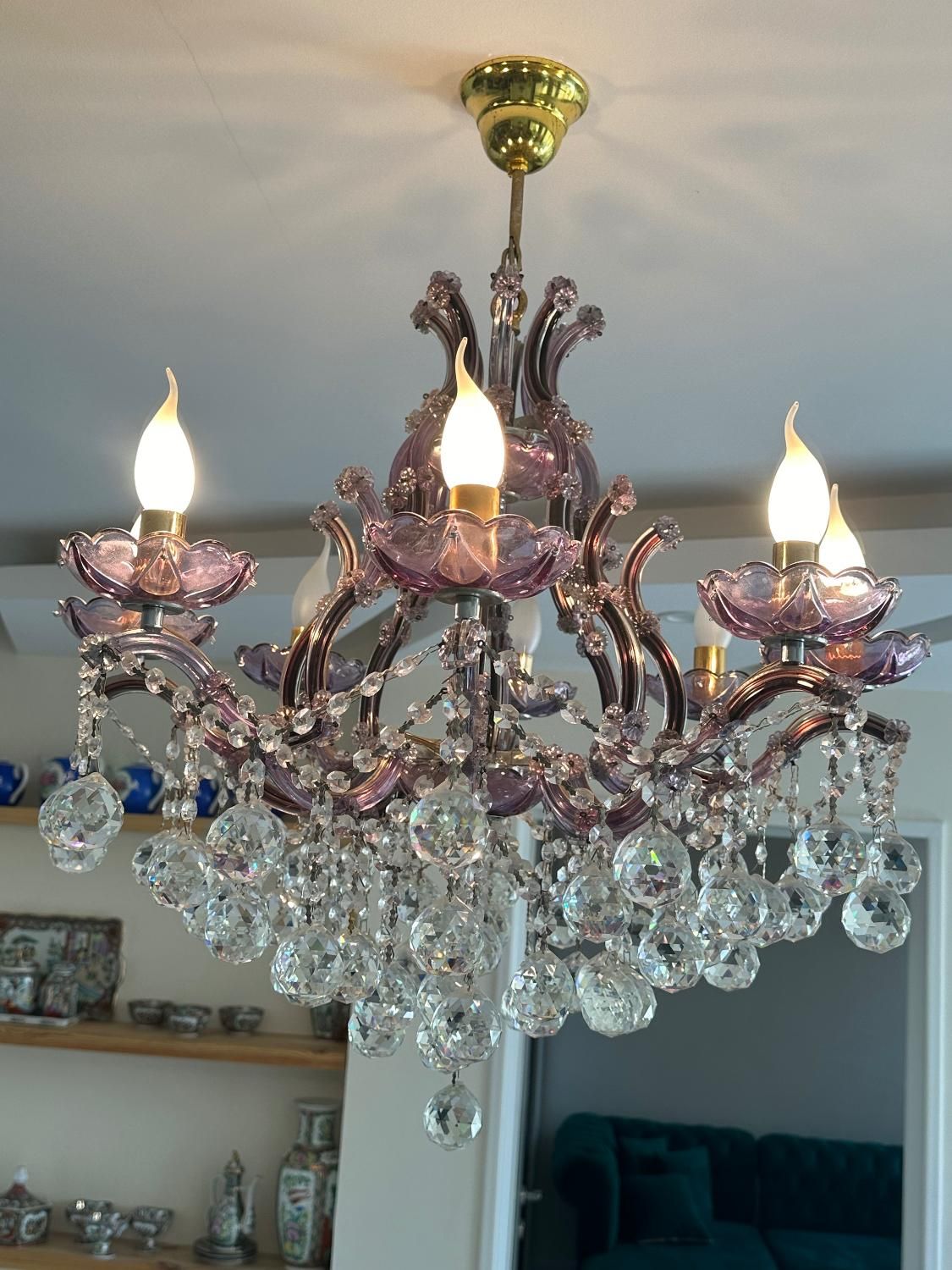 لوستر کریستال بنفش|لوستر و چراغ آویز|اصفهان, جاوان|دیوار