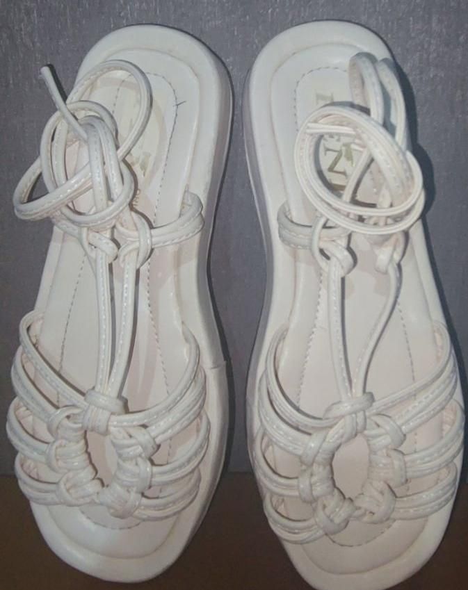 صندل سایز ۳۹|کیف، کفش، کمربند|خرم‌آباد, |دیوار