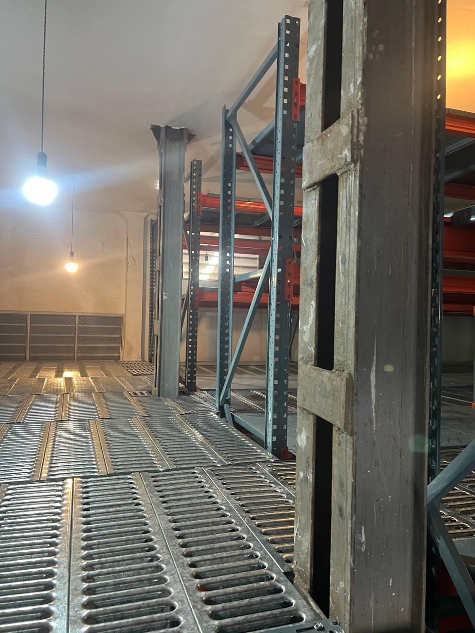 بالکن صنعتی طبقه صنعتی راک|فروشگاه و مغازه|تهران, شهرک طالقانی|دیوار