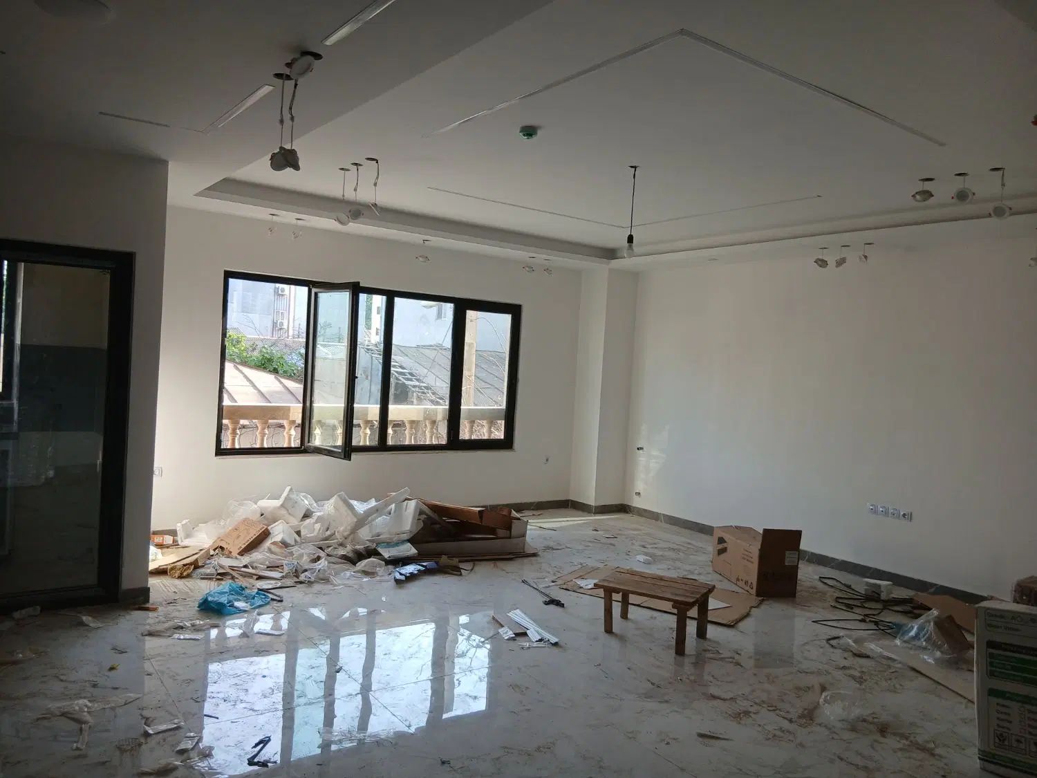 چهارراه میکاییل پشت بانک مسکن مرکزی دوخواب ۱۱۰ متر|فروش آپارتمان|رشت, پورسینا|دیوار