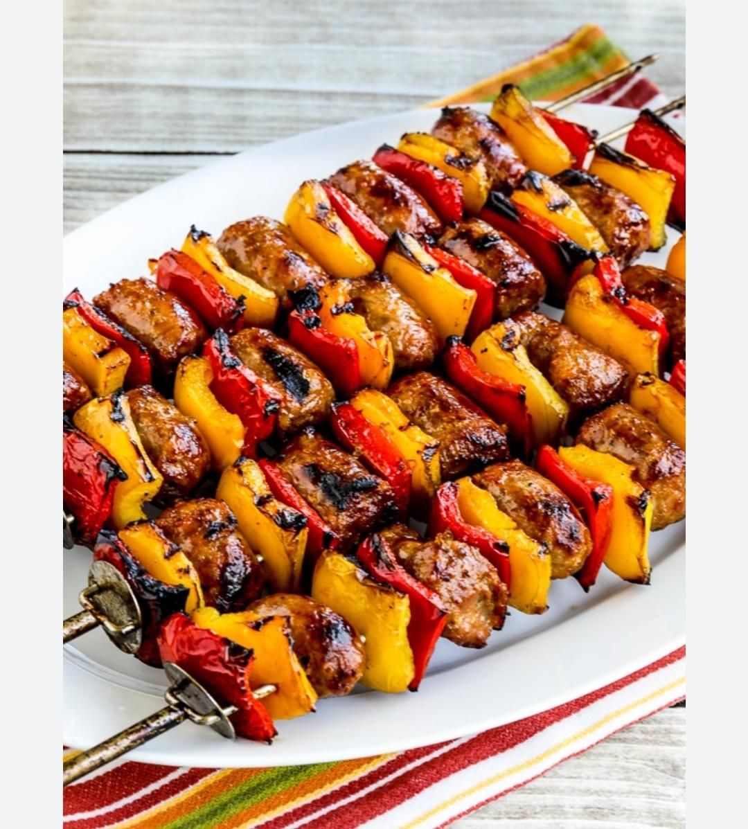 سوسیس بصورت عمده و کیلویی|عمده‌فروشی|سنندج, |دیوار