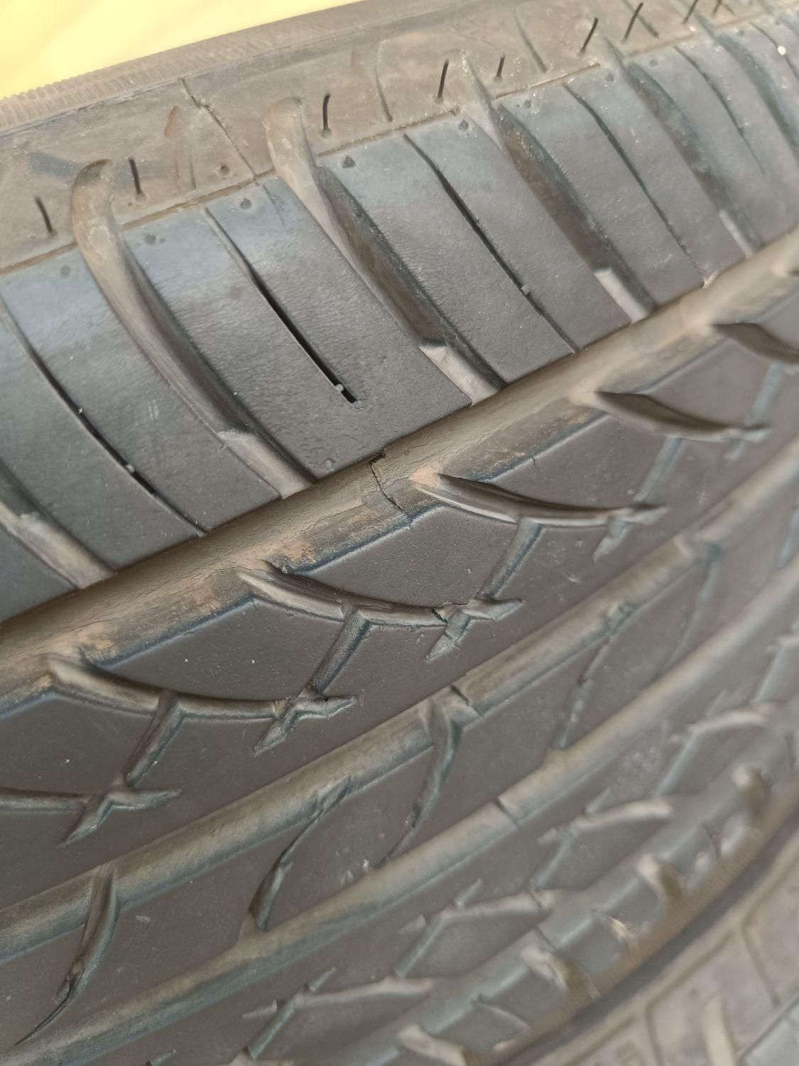 لاستیک بارز p648premium Drive|قطعات یدکی و لوازم جانبی|طبس, |دیوار