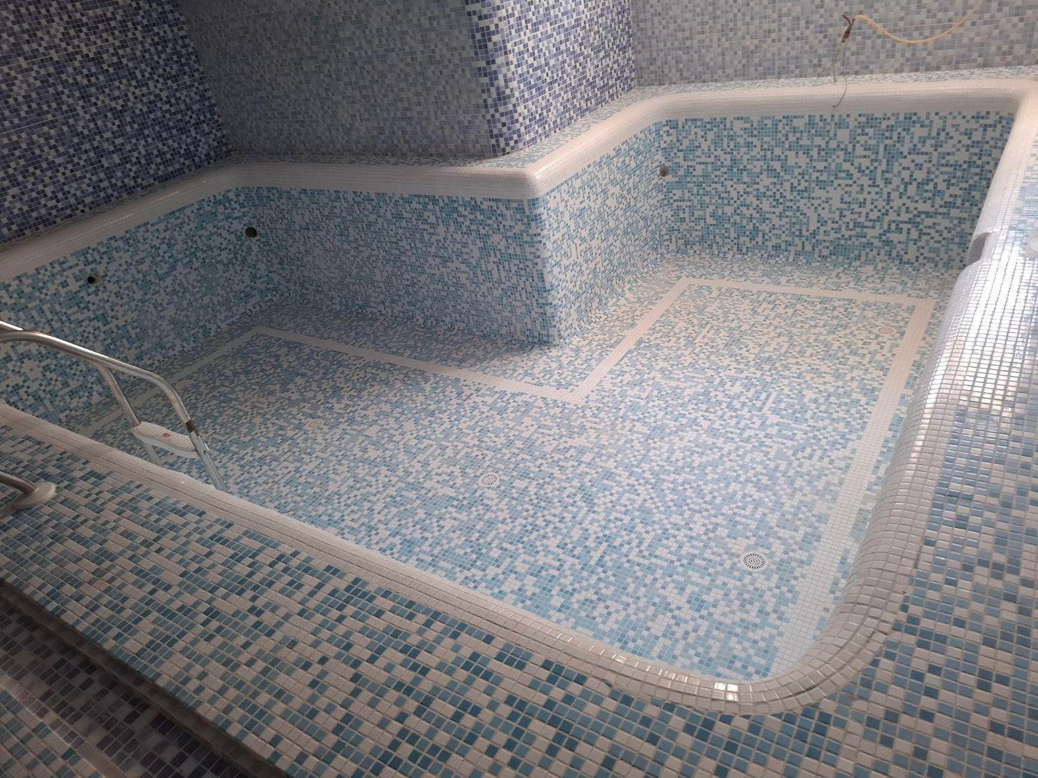 طراحی واجرای تخصصی استخر وجکوزی خانگی|خدمات پیشه و مهارت|همدان, |دیوار