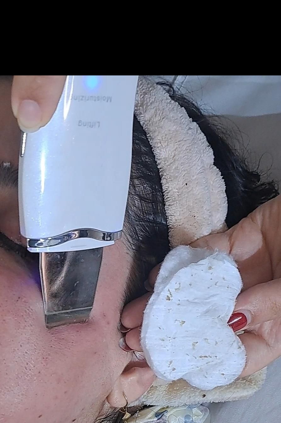 پاکسازی اصولی صورت|خدمات آرایشگری و زیبایی|شاهین دژ, |دیوار