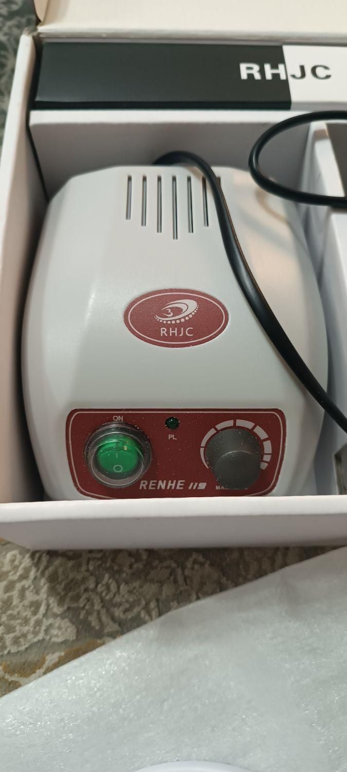 وسایل اولیه کاشت ناخن جهت آموزش کاملا نو|آرایشی، بهداشتی، درمانی|رشت, حمیدیان|دیوار