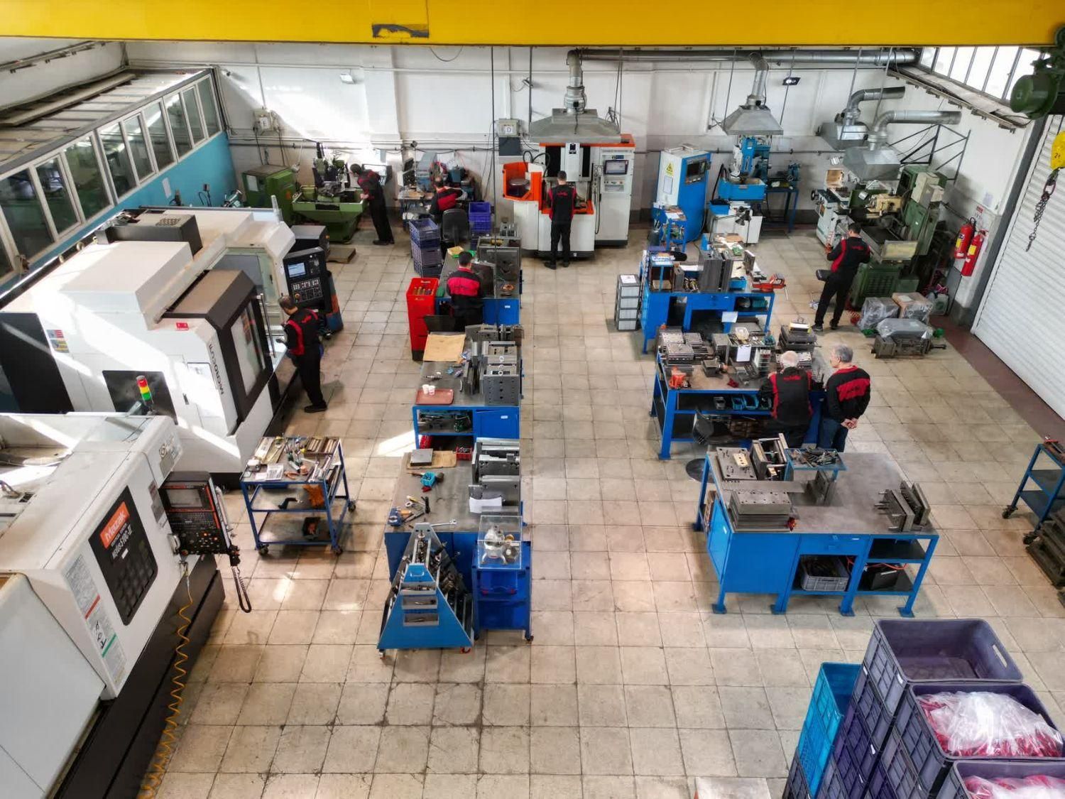 استخدام کارگر ساده در شرکت آریا یوتاب ایمن|استخدام صنعتی، فنی، مهندسی|تهران, اتحاد|دیوار