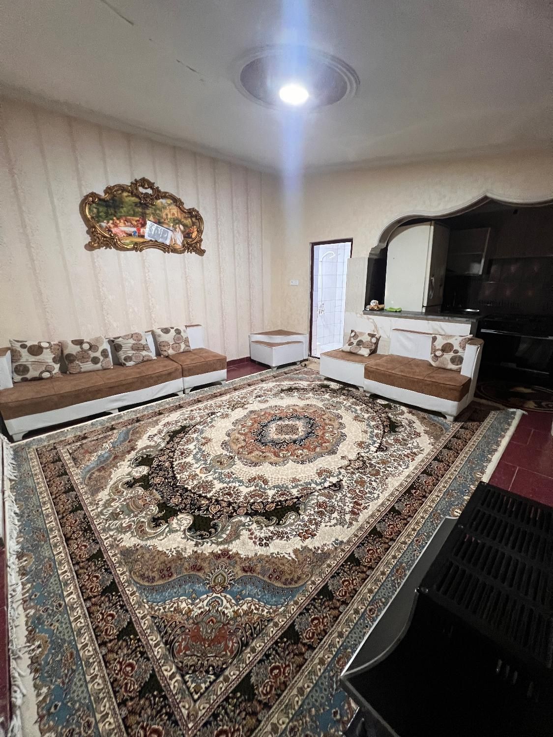 سوییت تمیز یک خوابه داخل شهر رامسر|اجارهٔ کوتاه‌مدت ویلا و باغ|رامسر, |دیوار