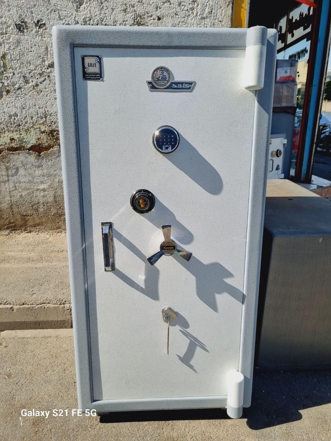 گاوصندوق ۲۰۰۰KSs کاوه اورجینال گاو صندوق ۱۸۶|ابزارآلات|تهران, تهرانسر شرقی|دیوار