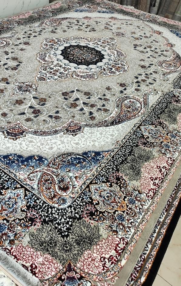 فرش ۸رنگبندی گل دار|فرش|اصفهان, کوجان|دیوار