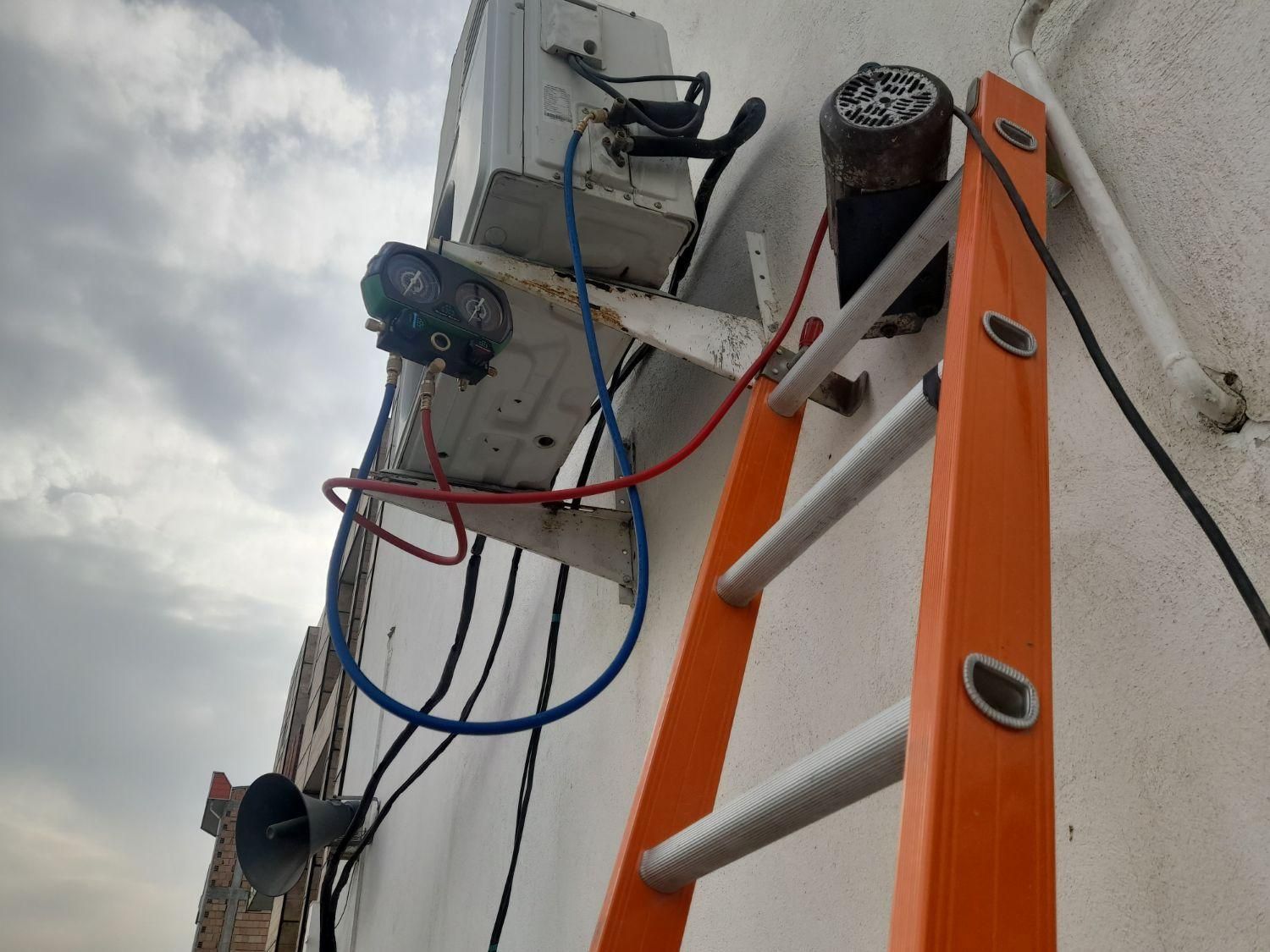 برق کاری ساختمان و نصب کولر و لوله کشی آب|خدمات پیشه و مهارت|بندر ترکمن, |دیوار