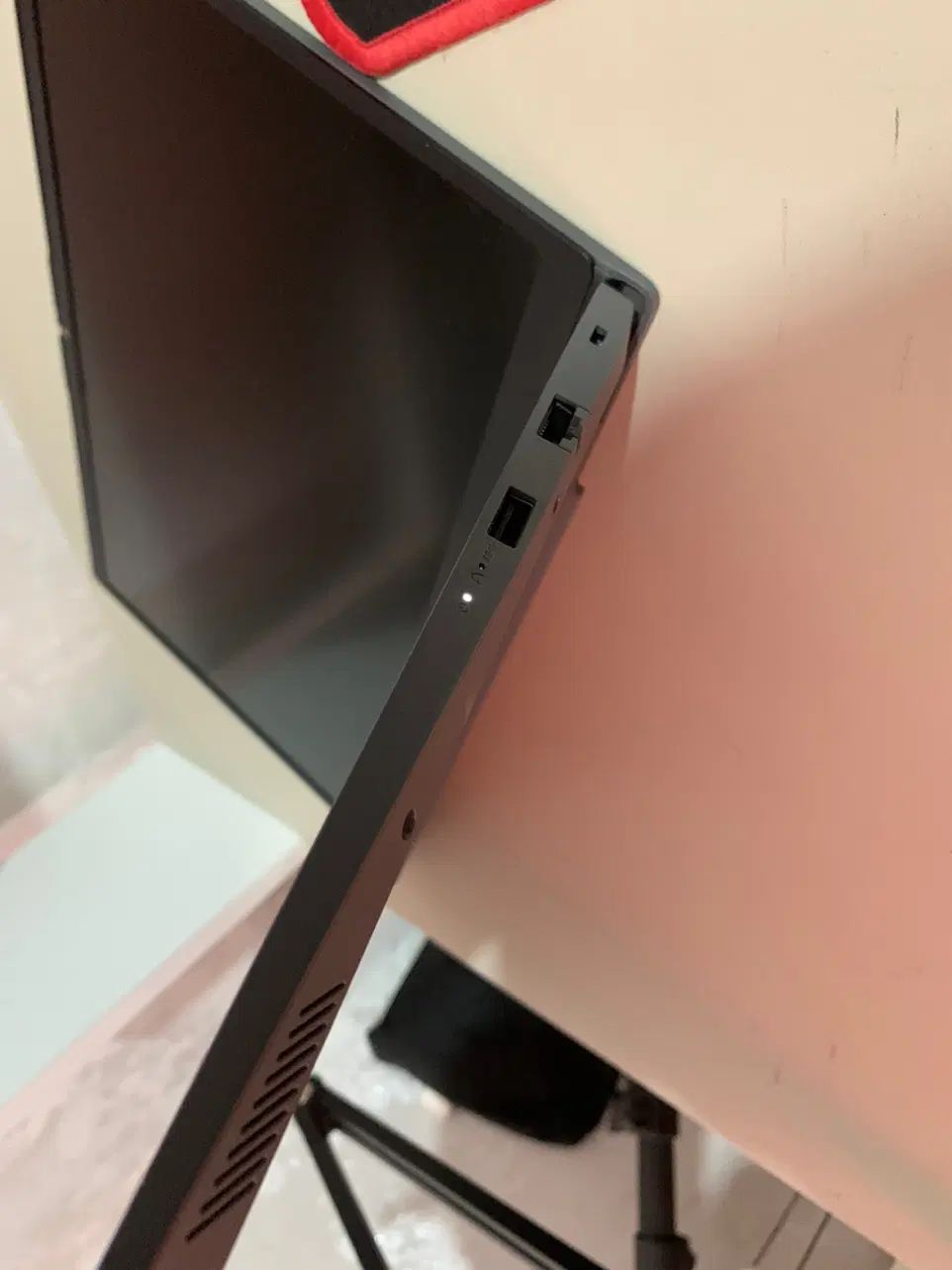 لپ‌تاپ لنووا Lenovo IdeaPad (تقریباً آکبند)|رایانه همراه|اسلام‌شهر, شهرک الهیه|دیوار