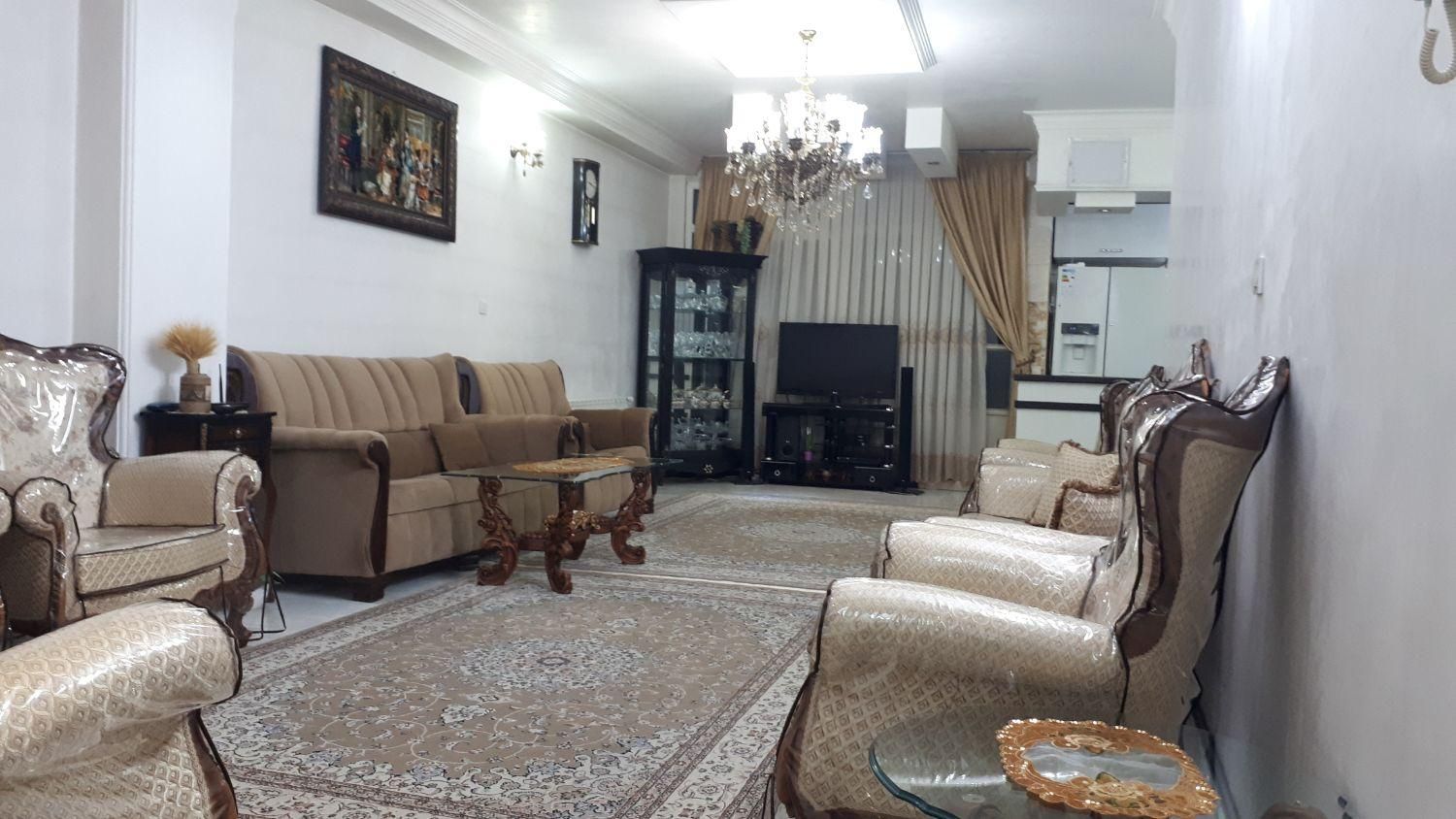آپارتمان 85 متری دو خواب طبقه چهار عاشری|اجارهٔ آپارتمان|تهران, سجاد|دیوار