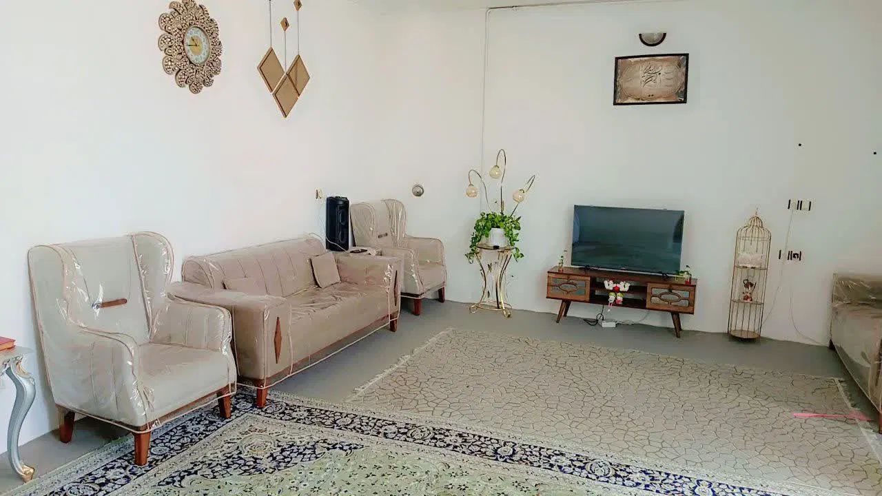 اجاره خونه ویلایی|اجارهٔ خانه و ویلا|مشهد, شهید معقول|دیوار