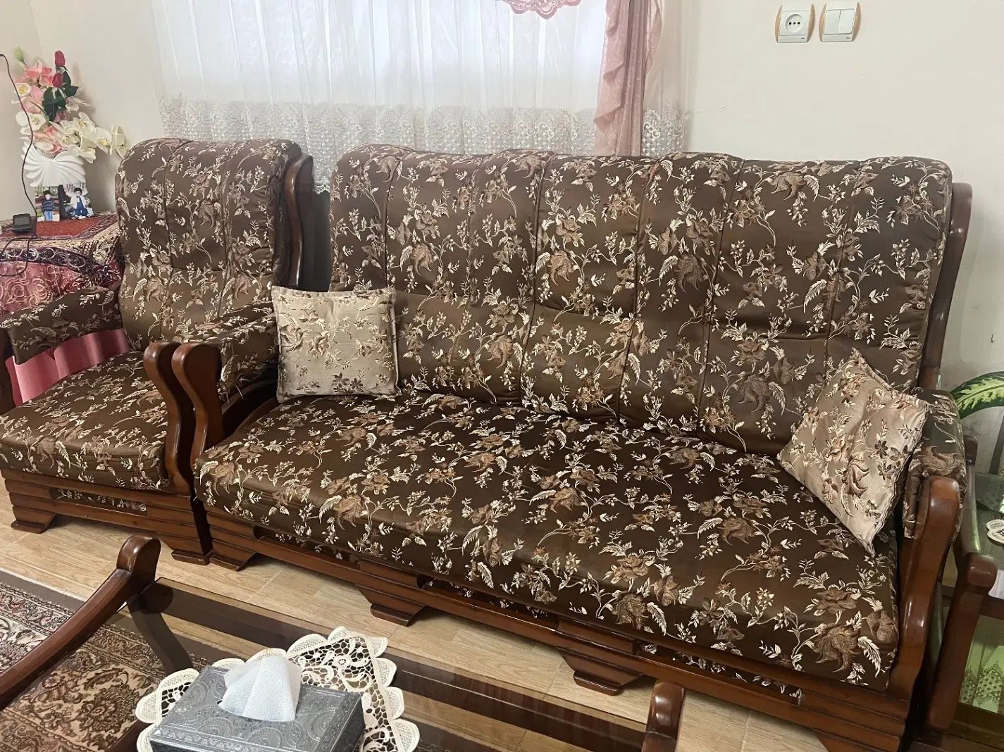 مبلمان|مبلمان خانگی و میز عسلی|رشت, پیله داربن|دیوار