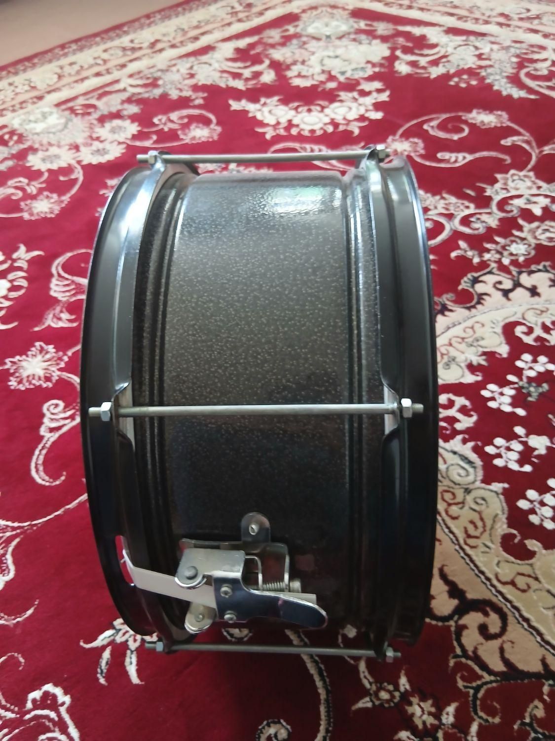 تبل دوقول آهن|درام و پرکاشن|نظرآباد, |دیوار