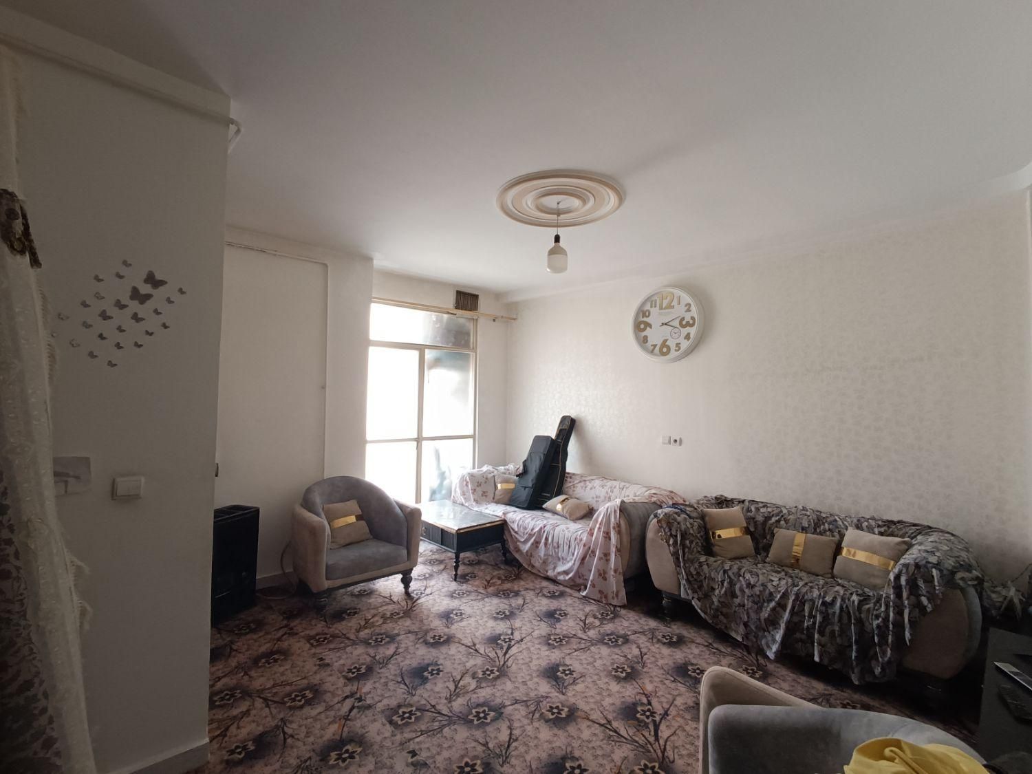 فروش آپارتمان بیدستان ۵۶ متری طبقه اول|فروش آپارتمان|محمدیه-قزوین, |دیوار