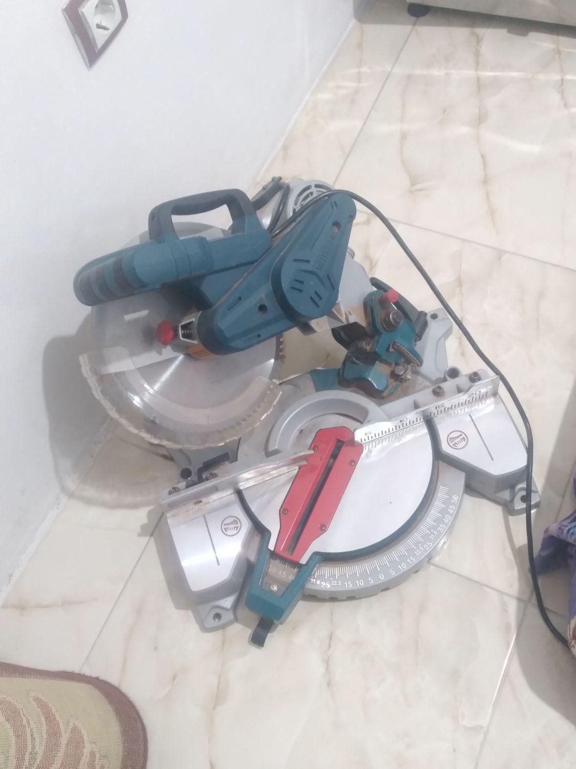 فارسی بُر رونیکس|ابزارآلات|نوشهر, |دیوار