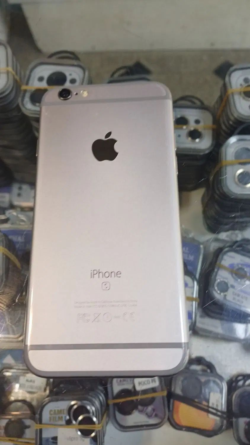 اپل iPhone 6s با حافظهٔ ۶۴ گیگابایت|موبایل|همدان, |دیوار