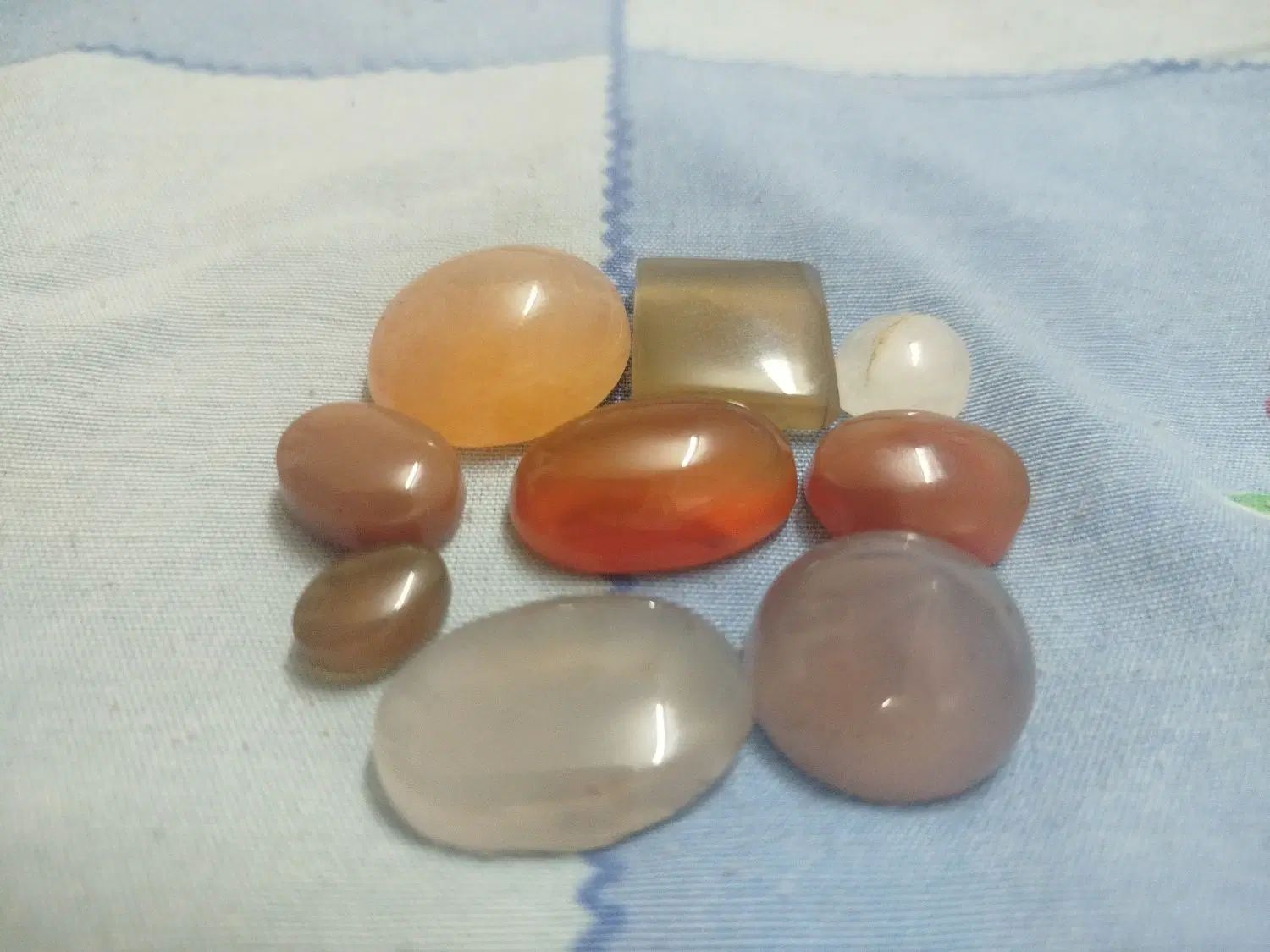 سنگ پیاده|جواهرات|اصفهان, ماشاده (رهنان)|دیوار